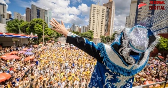Mais de 155 mil foli?es movimentam as ruas de BH em 116 cortejos no segundo final de semana do Carnaval
